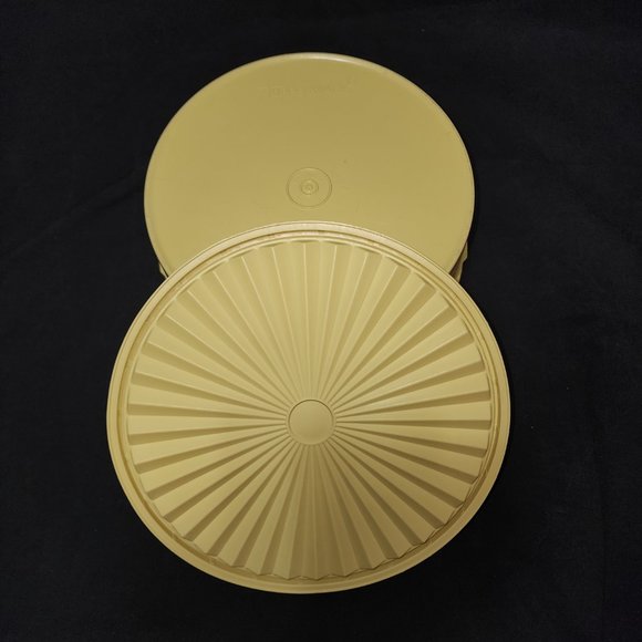 Vintage Tupperware Sunburst Containers Set of 3 - Picture 5 of 5